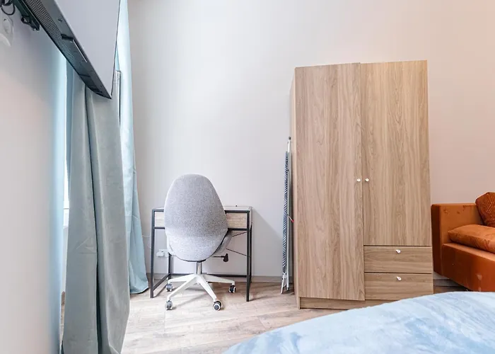 Comfy 1br In Great Location Ideal For Long דירה
