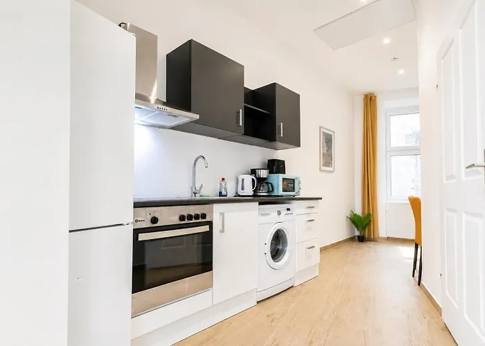 Comfy 1br In Great Location Ideal For Long Apartment Vienna
